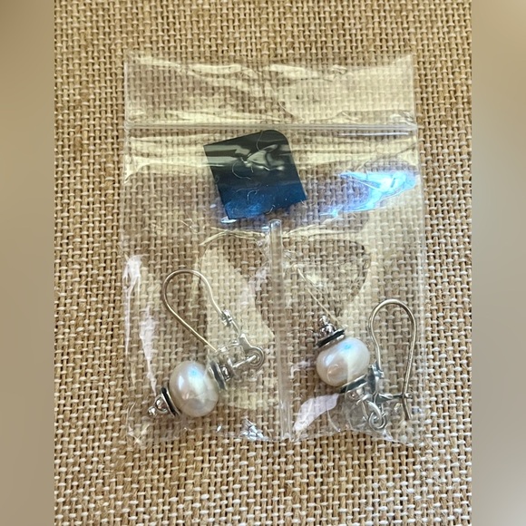 Silpada “Light the Way” Earrings - Picture 7 of 7